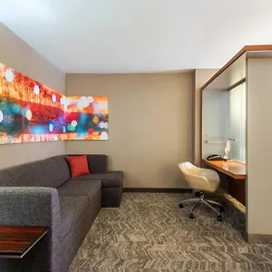 Springhill Downtown Louisville
